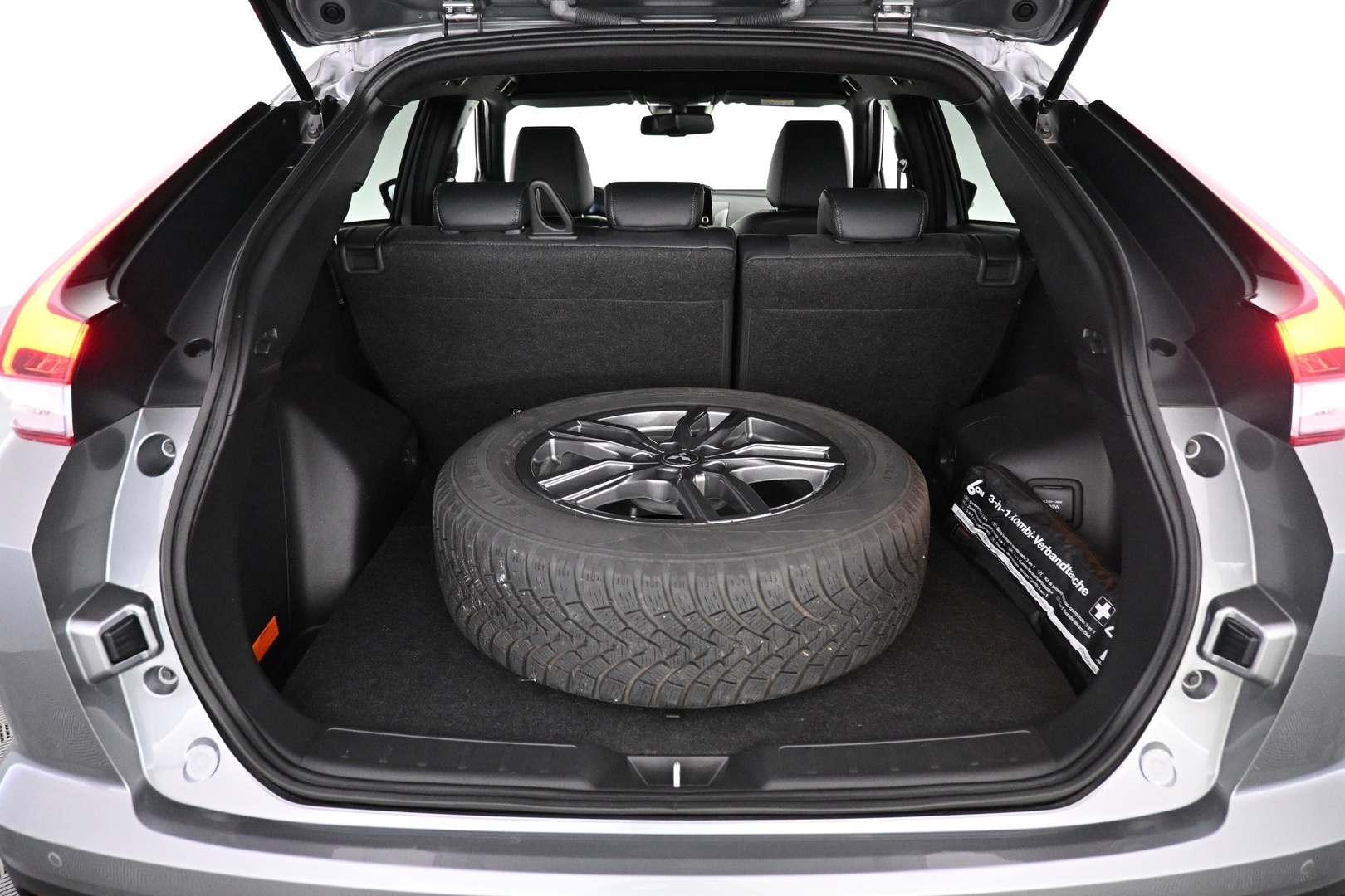 MITSUBISHI Eclipse Cross 2024