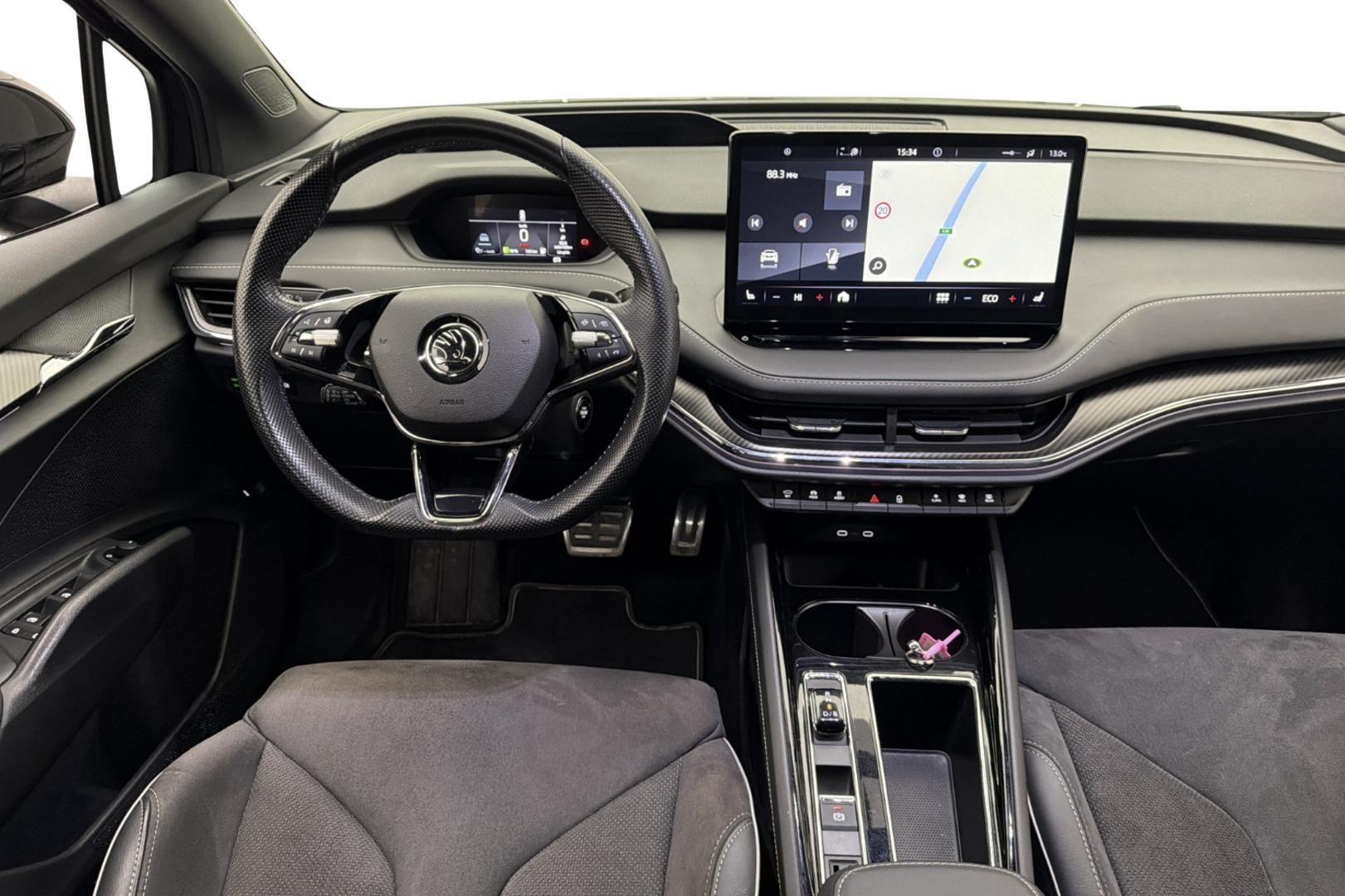 SKODA Enyaq 2023