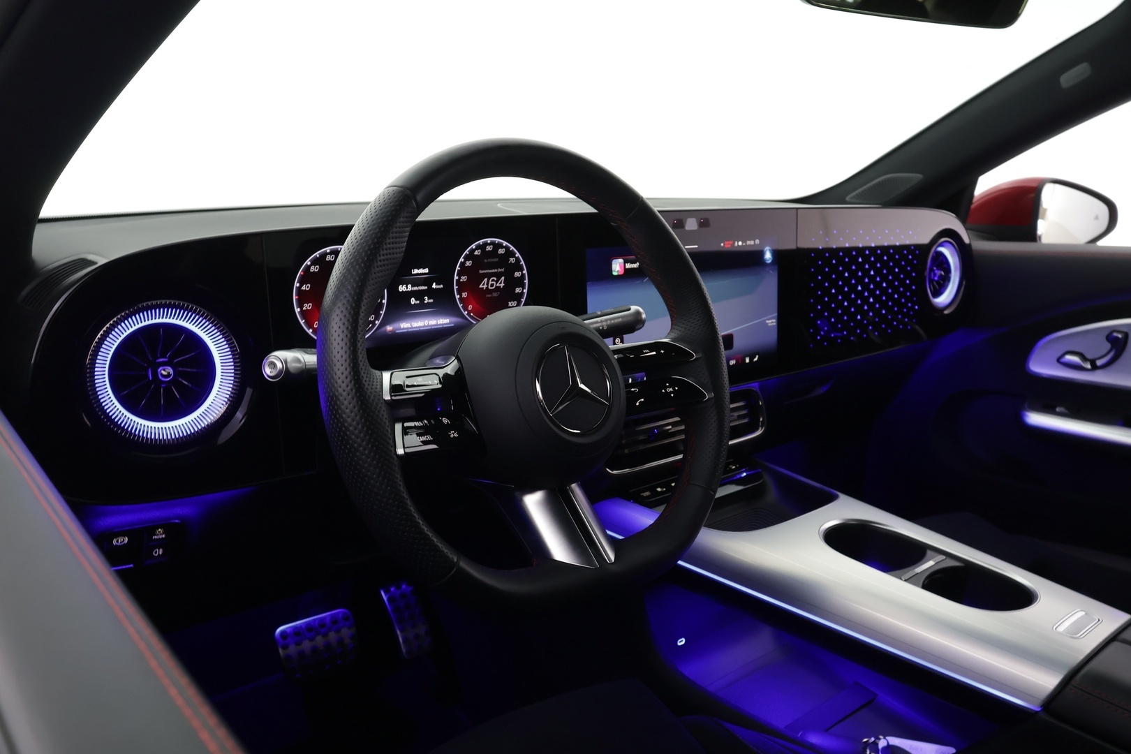 MERCEDES-BENZ CLA 2025