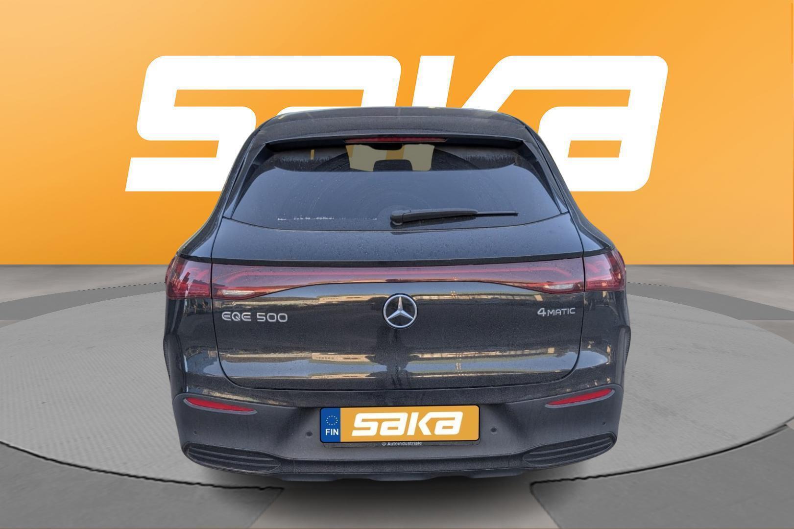 MERCEDES-BENZ EQE SUV 2023