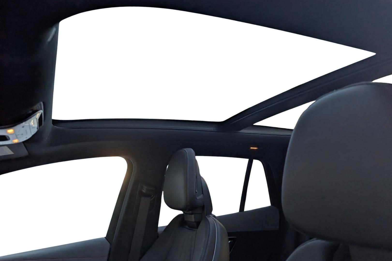 MERCEDES-BENZ EQE SUV 2023