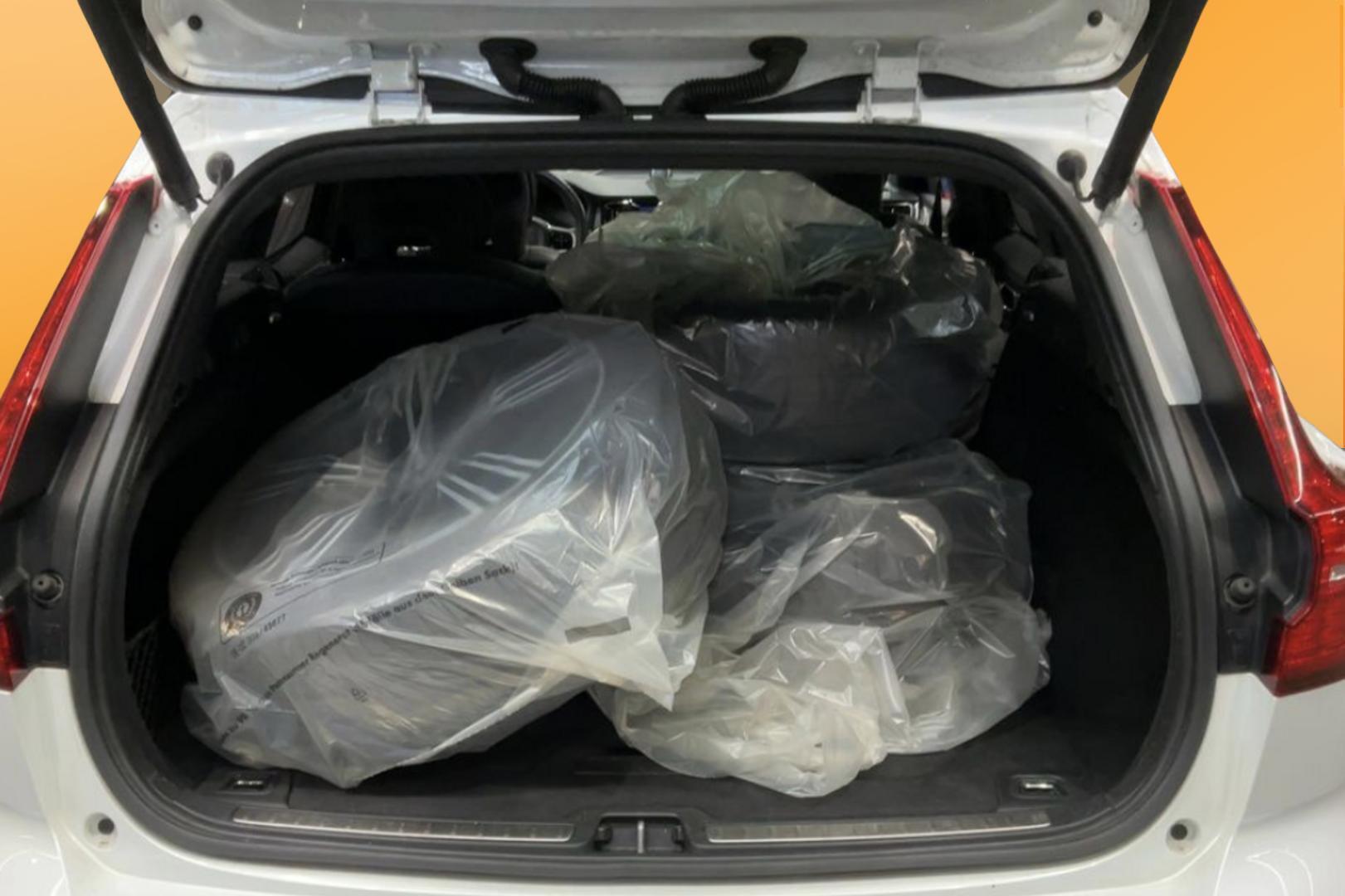 VOLVO V60 2019