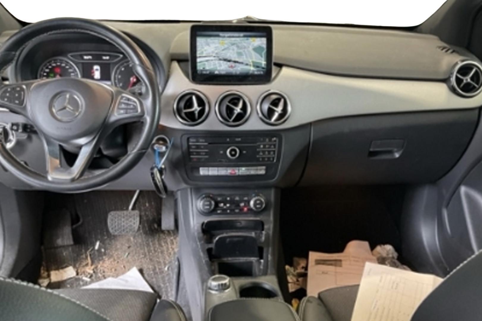 MERCEDES-BENZ B 2019