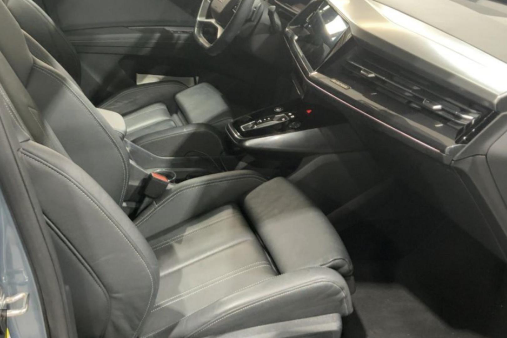 AUDI Q4 e-tron 2022