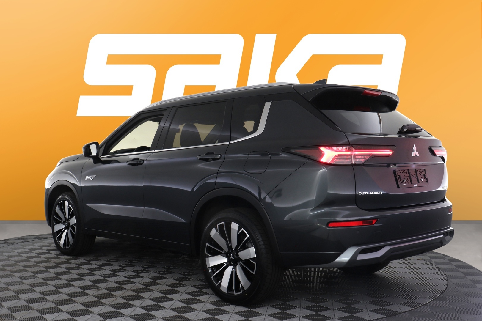 MITSUBISHI Outlander 2025