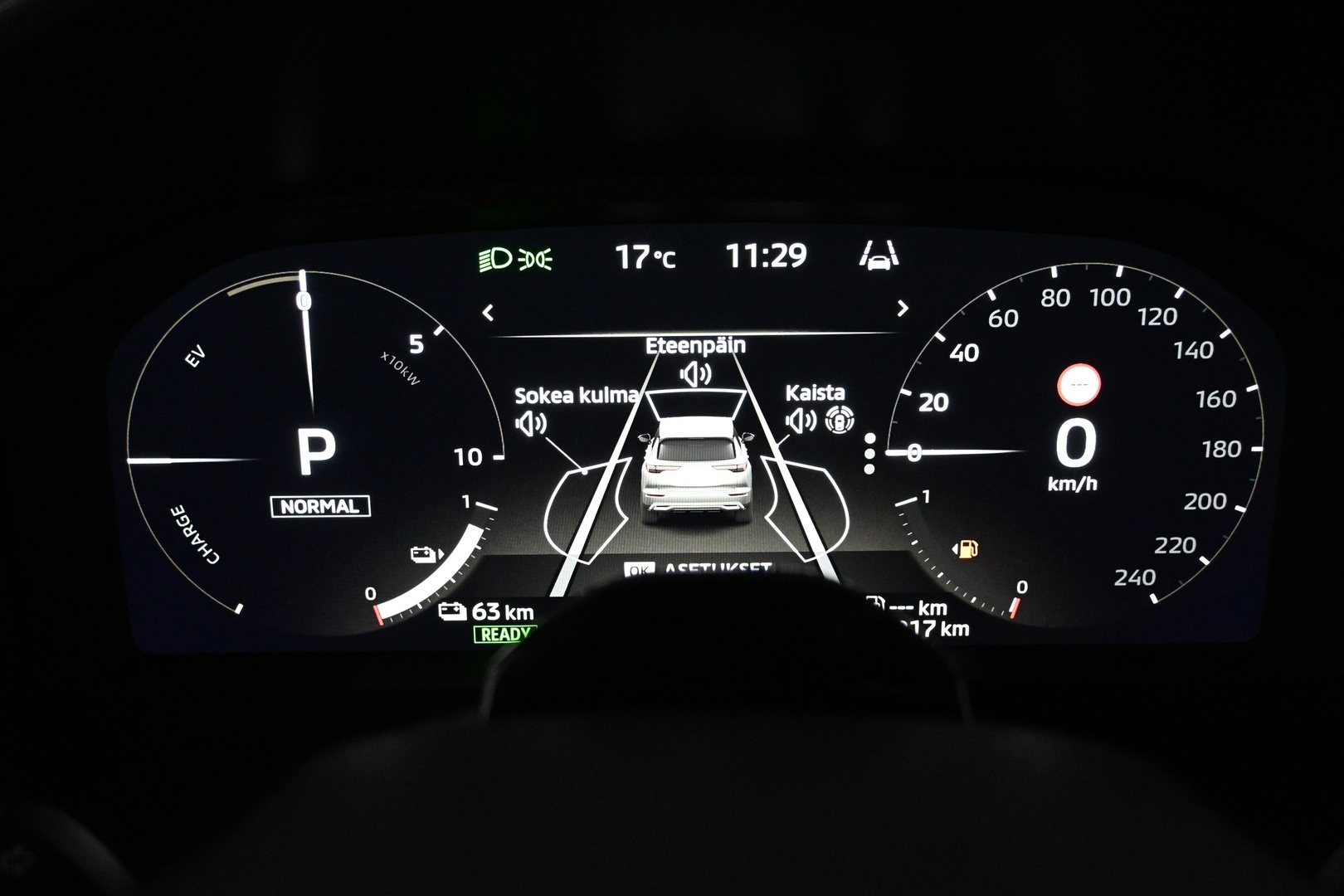 MITSUBISHI Outlander 2025