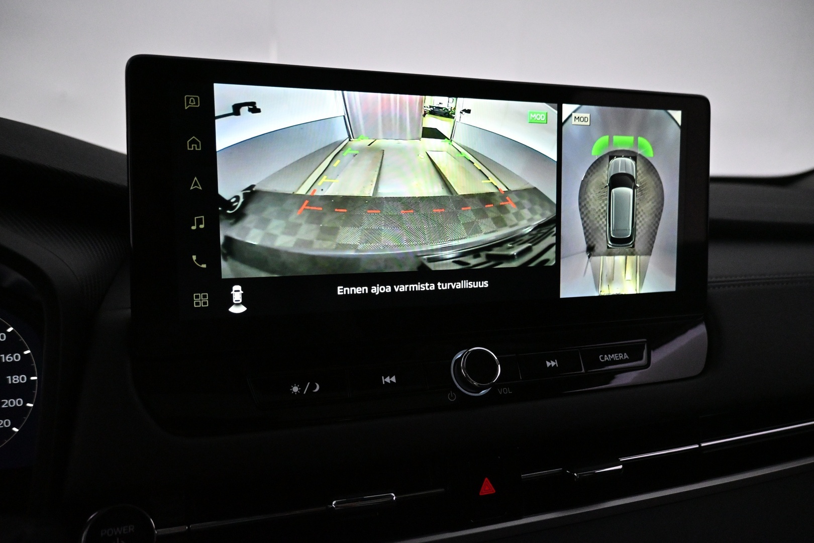 MITSUBISHI Outlander 2025