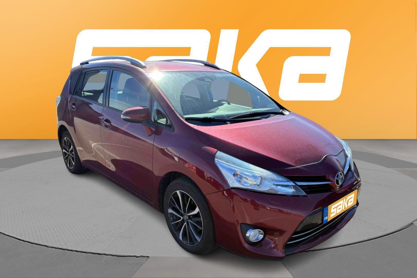 TOYOTA Verso 2017