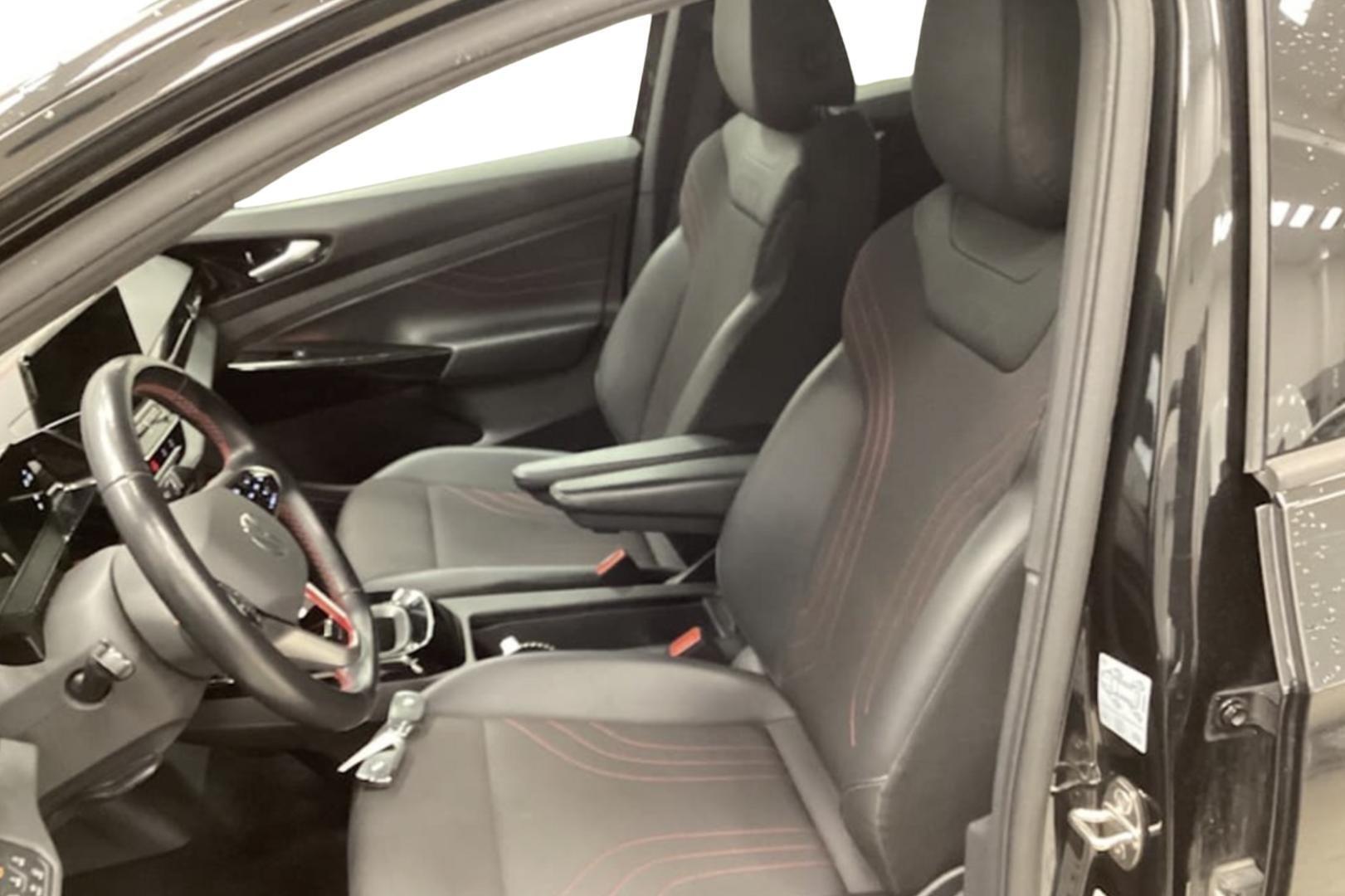 VOLKSWAGEN ID.4 2024