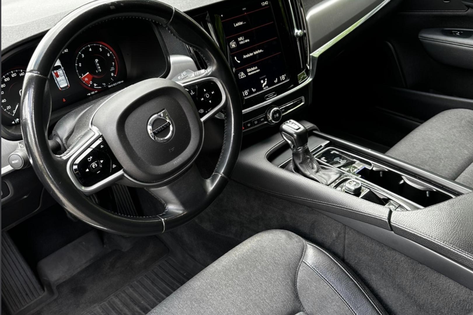VOLVO V90 2017