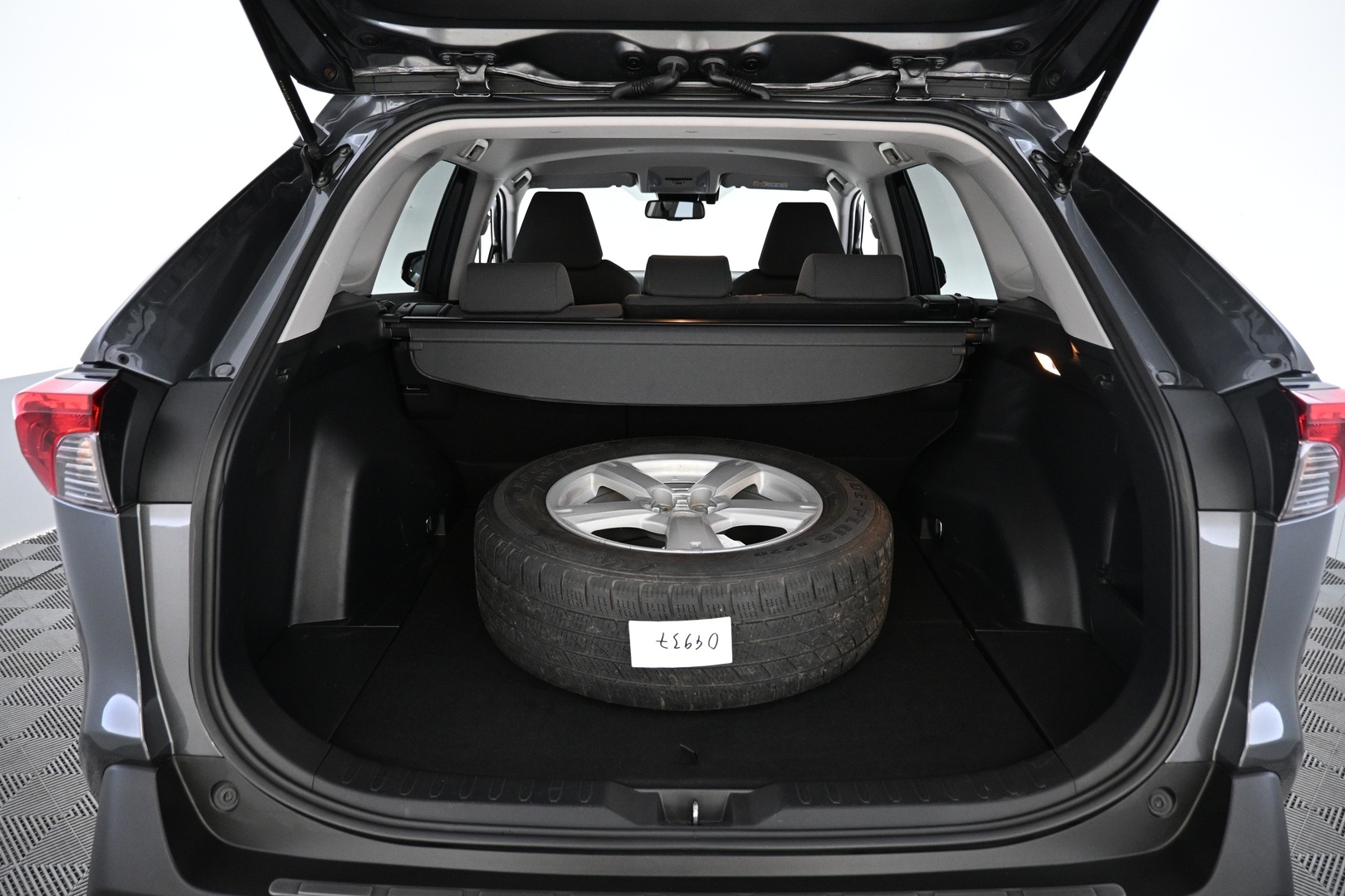 TOYOTA RAV4 2020