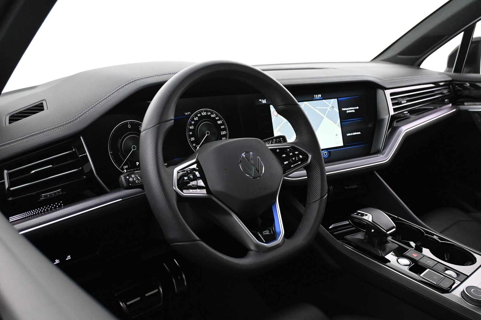 VOLKSWAGEN Touareg 2023