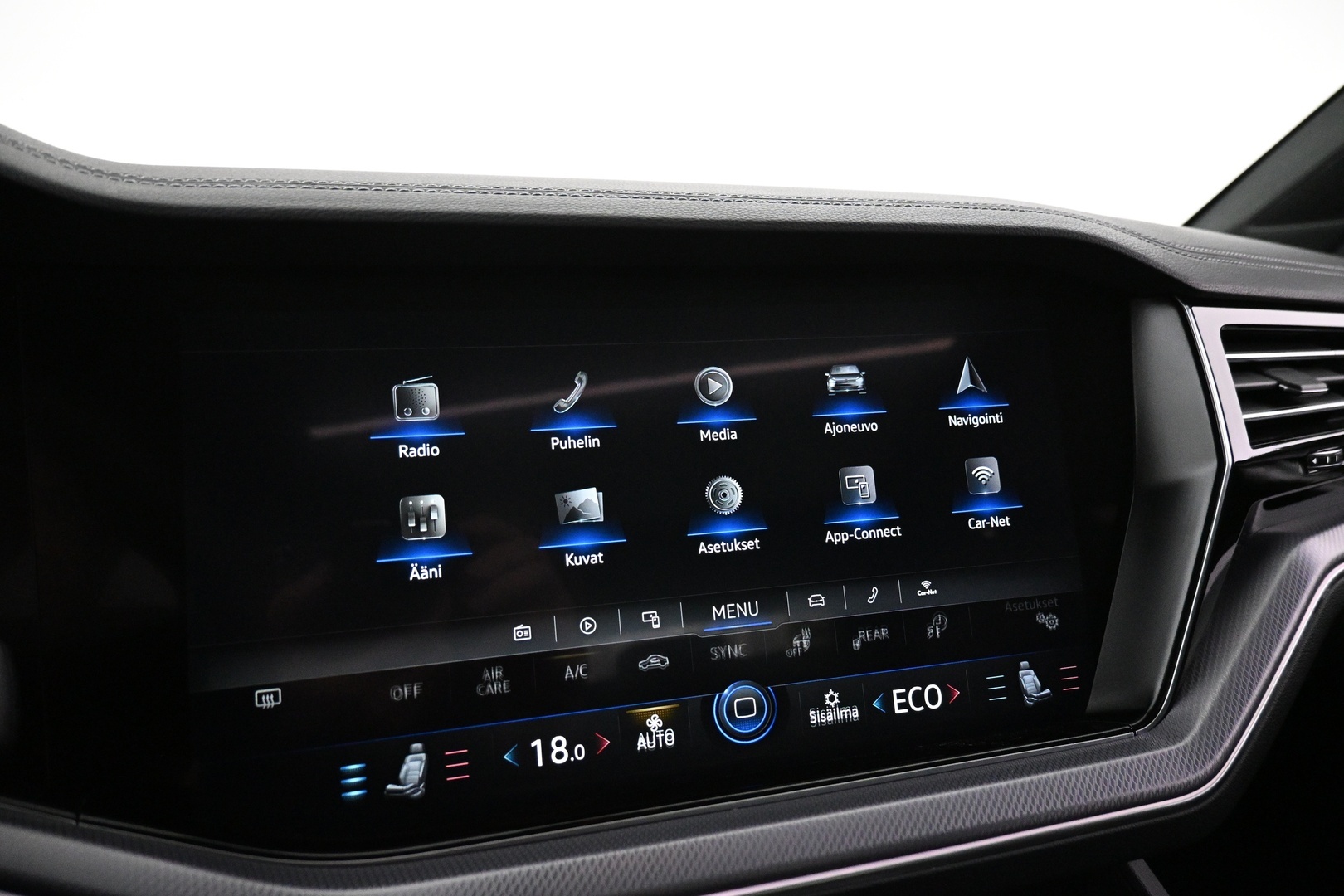 VOLKSWAGEN Touareg 2023