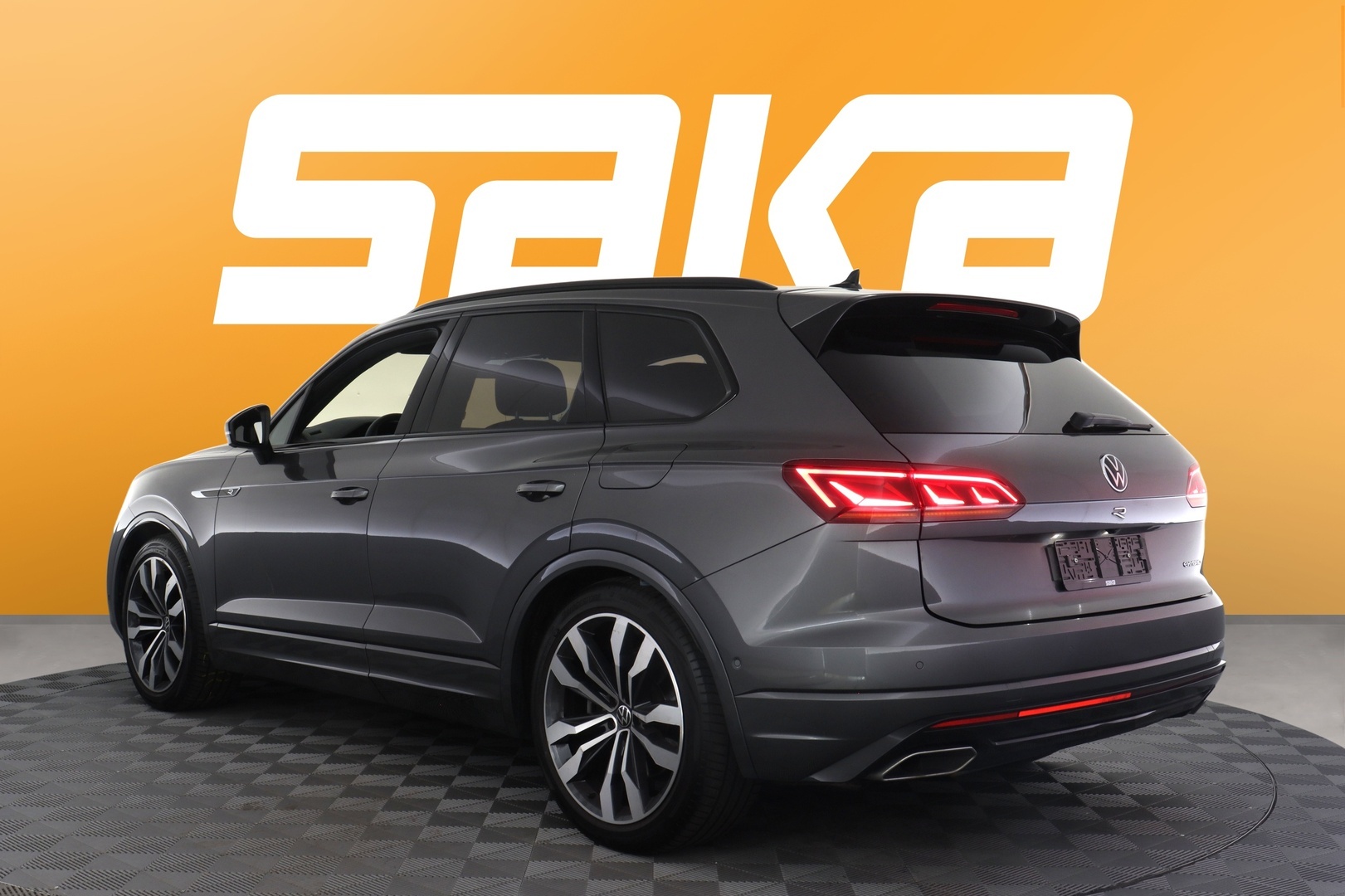 VOLKSWAGEN Touareg 2023