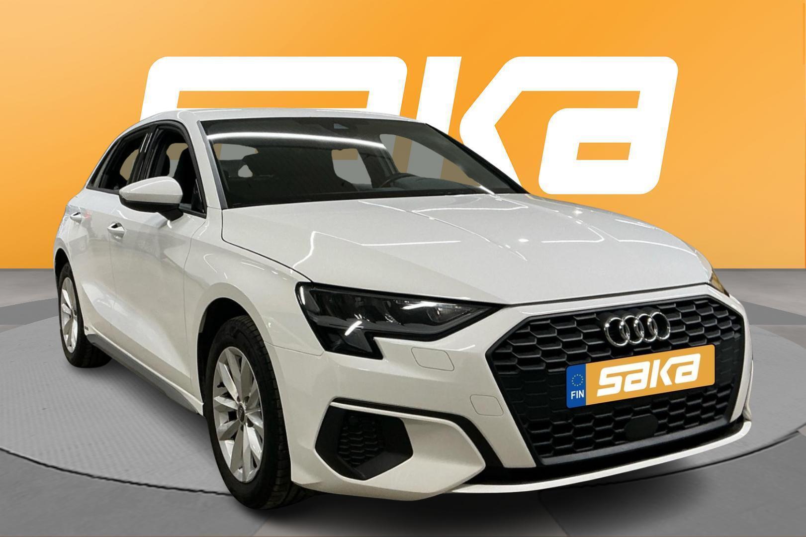 AUDI A3 2024
