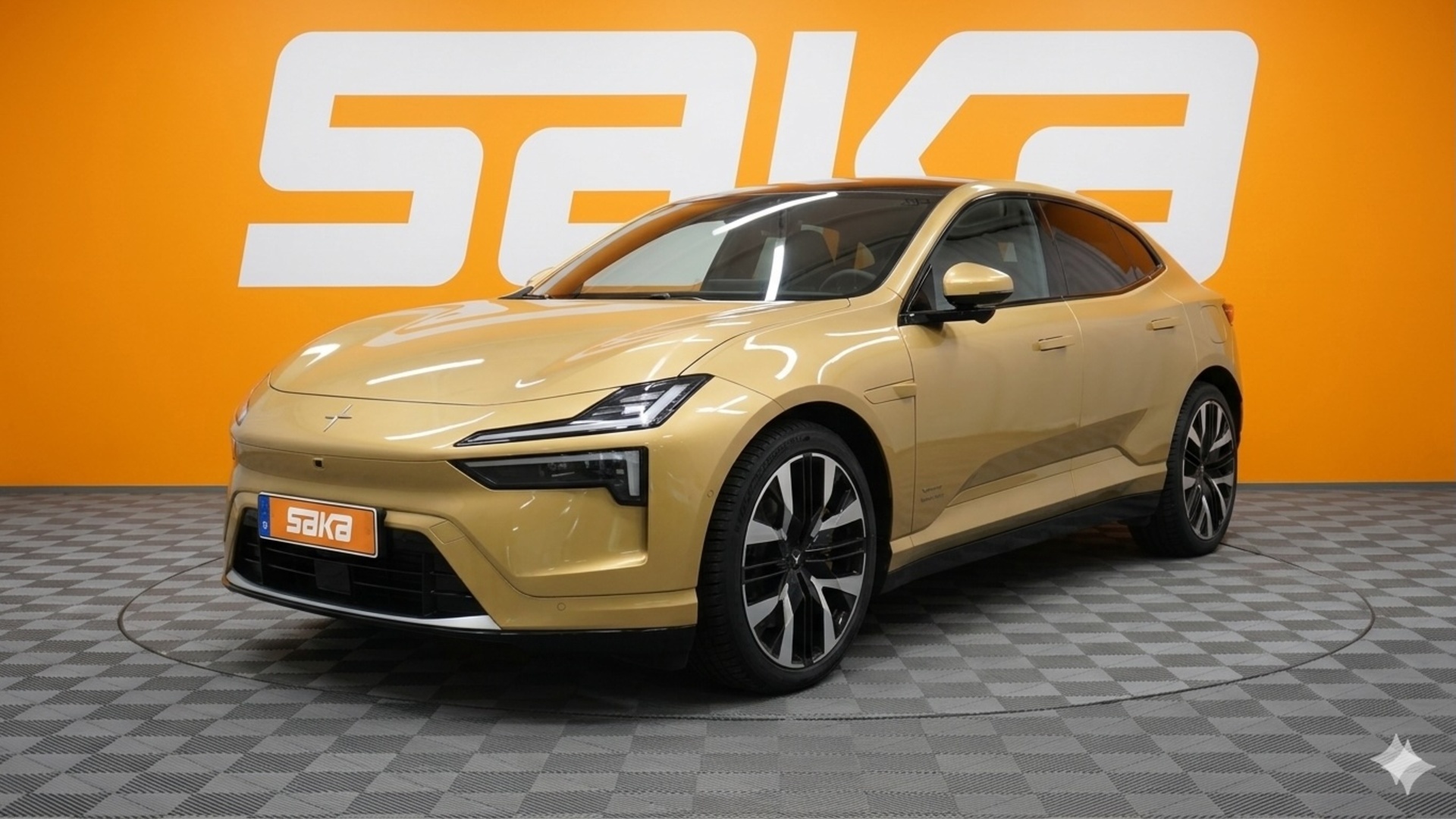 POLESTAR 4 2025