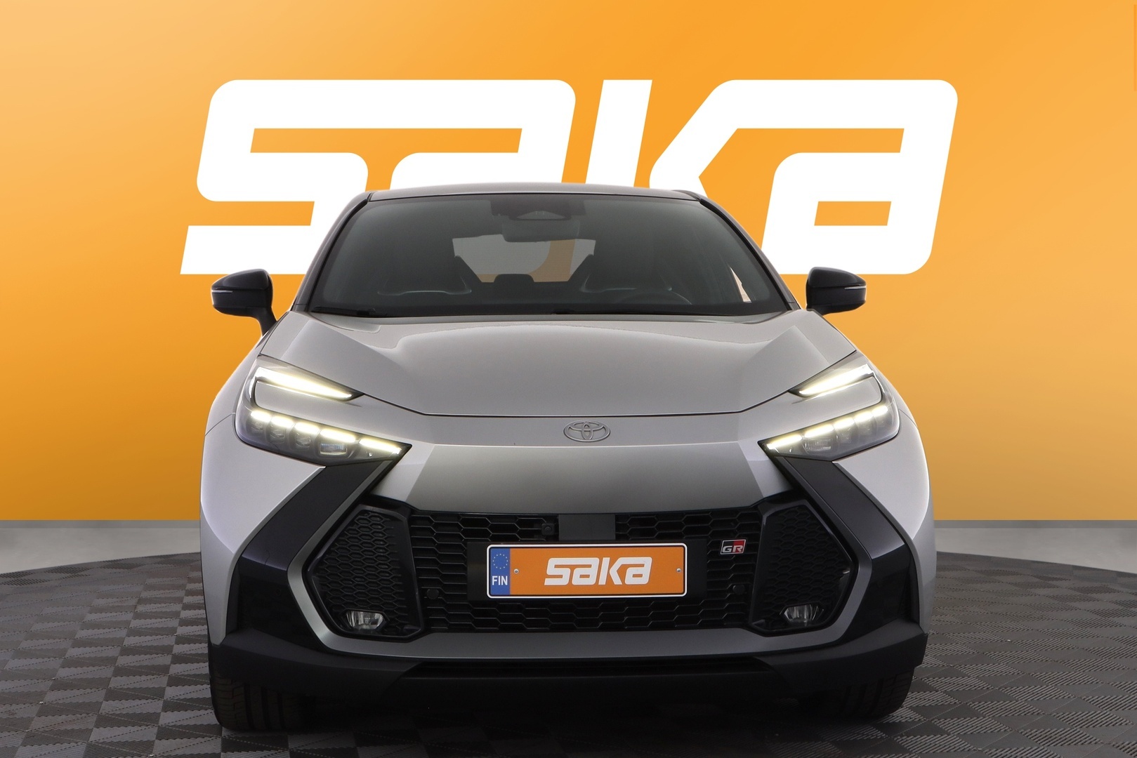 TOYOTA C-HR 2024