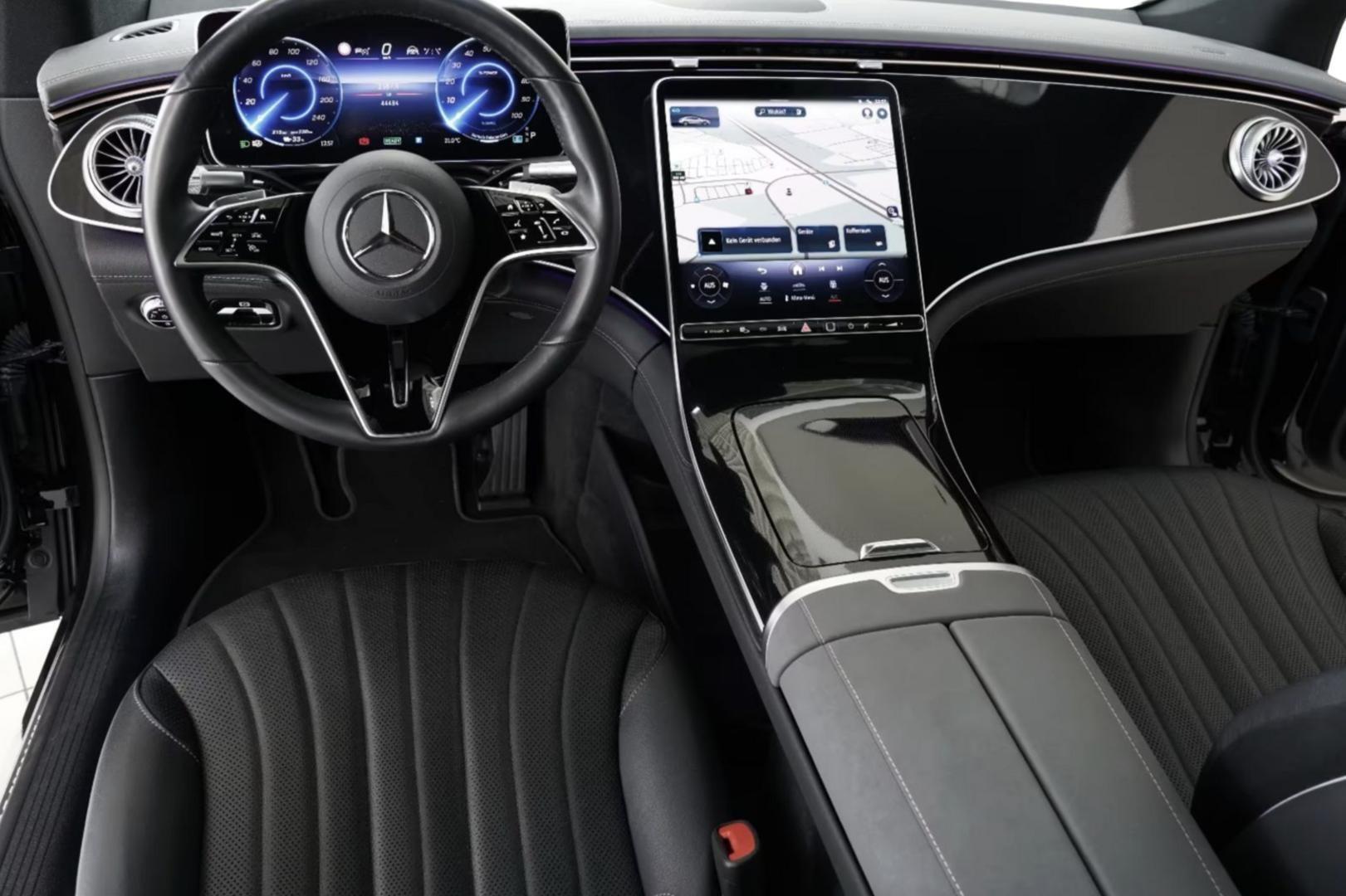 MERCEDES-BENZ EQS 2022