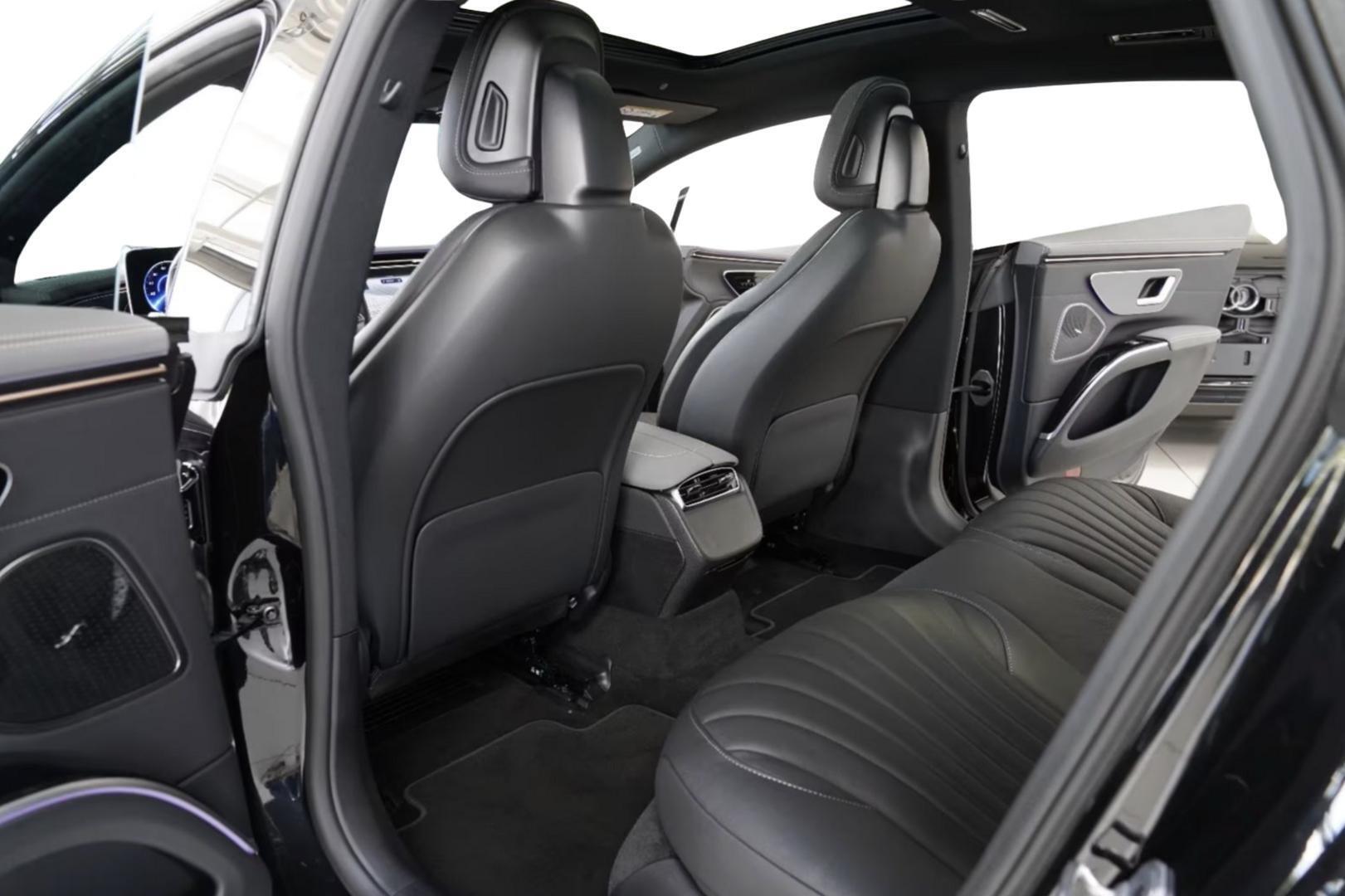 MERCEDES-BENZ EQS 2022