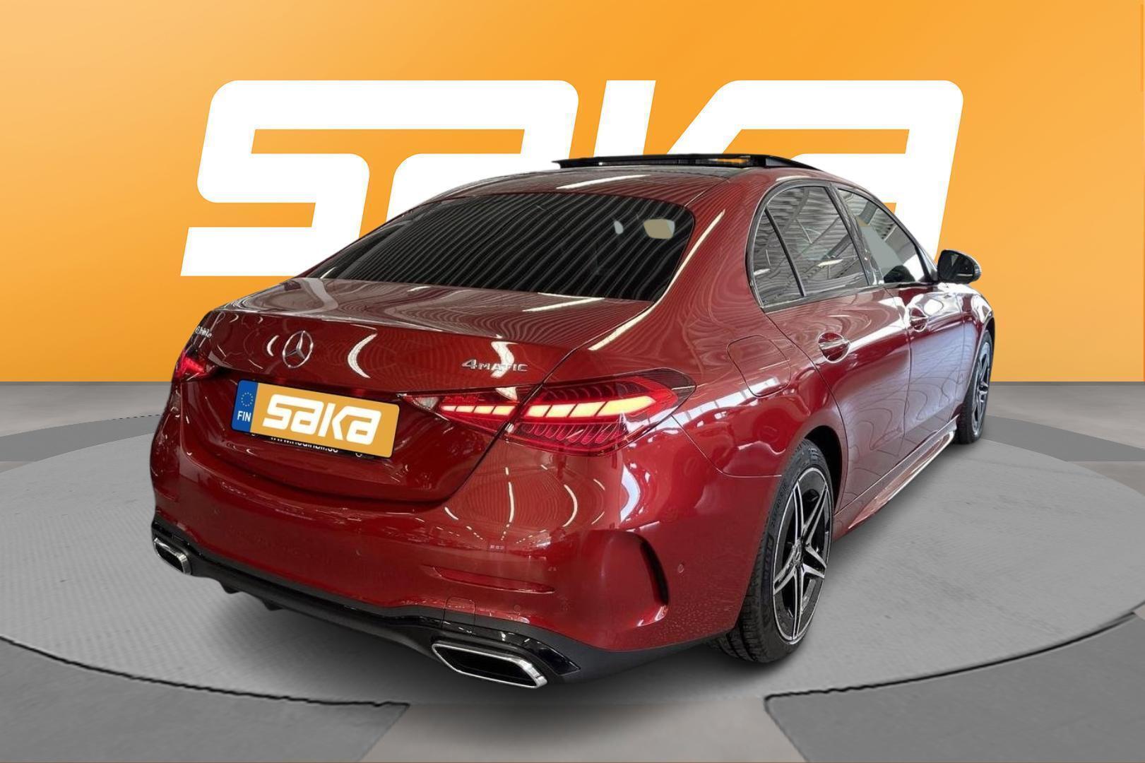 MERCEDES-BENZ C 2023