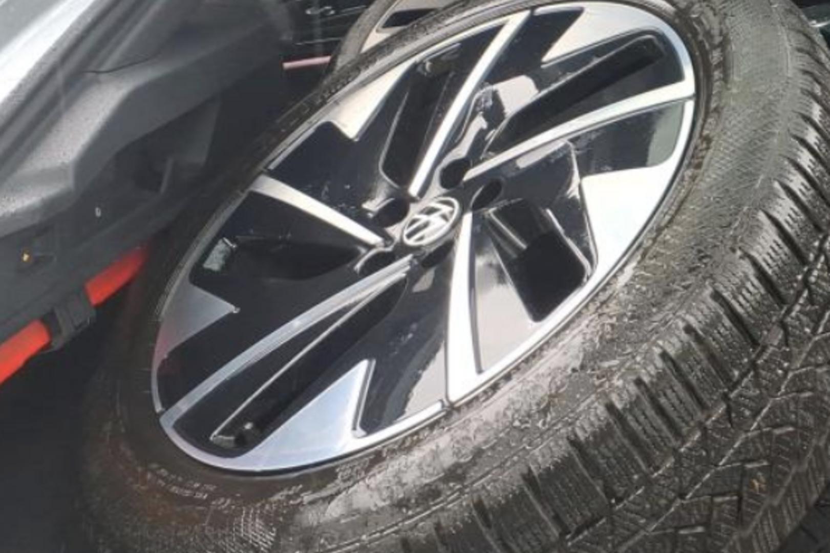 VOLKSWAGEN ID.7 2024