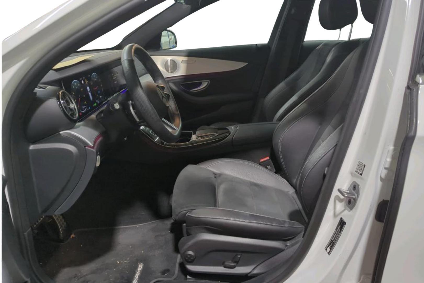 MERCEDES-BENZ E 2023