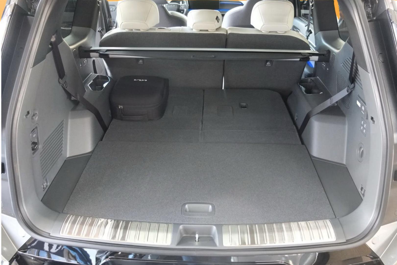 KIA EV9 2024