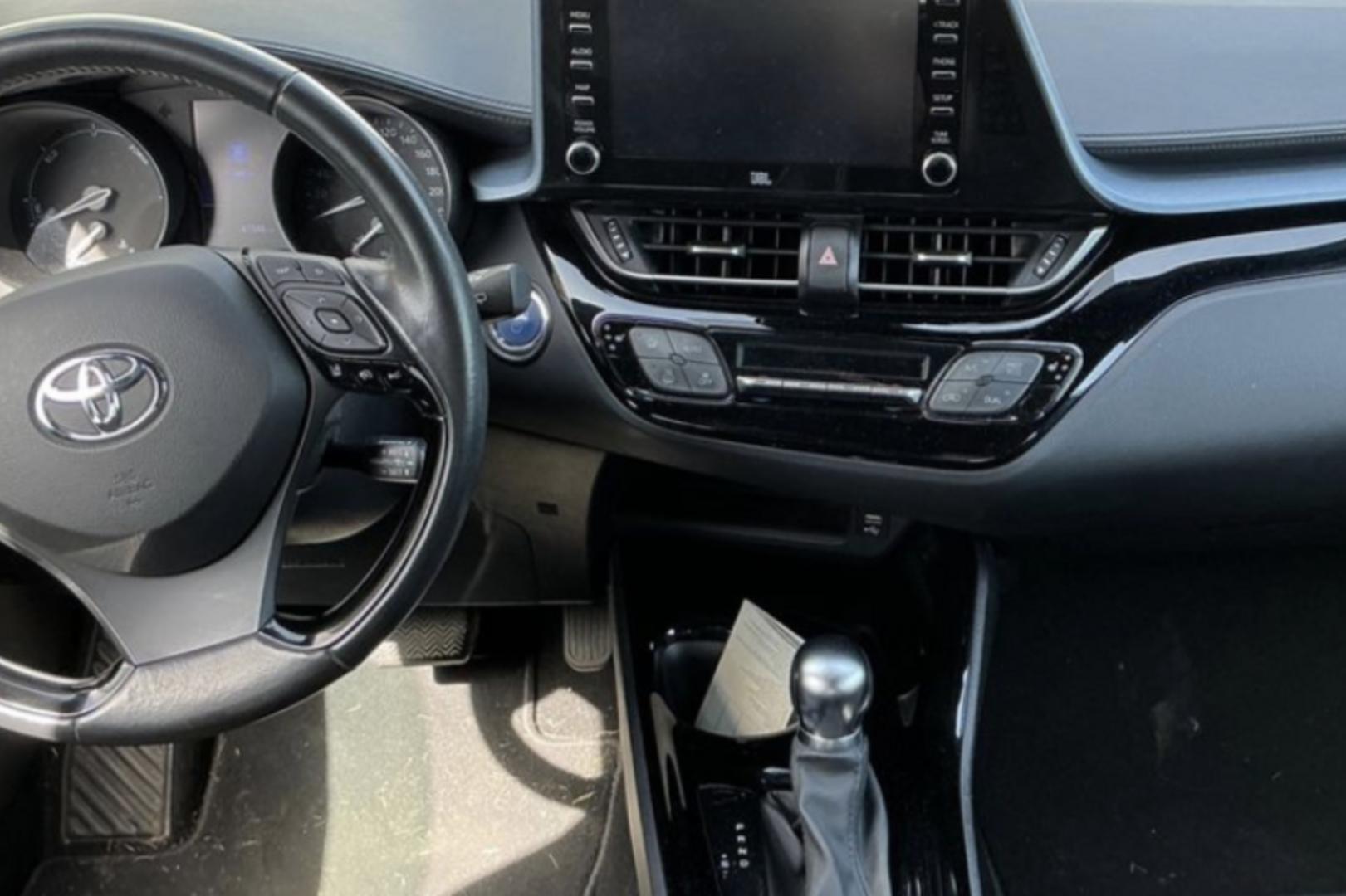 TOYOTA C-HR 2020