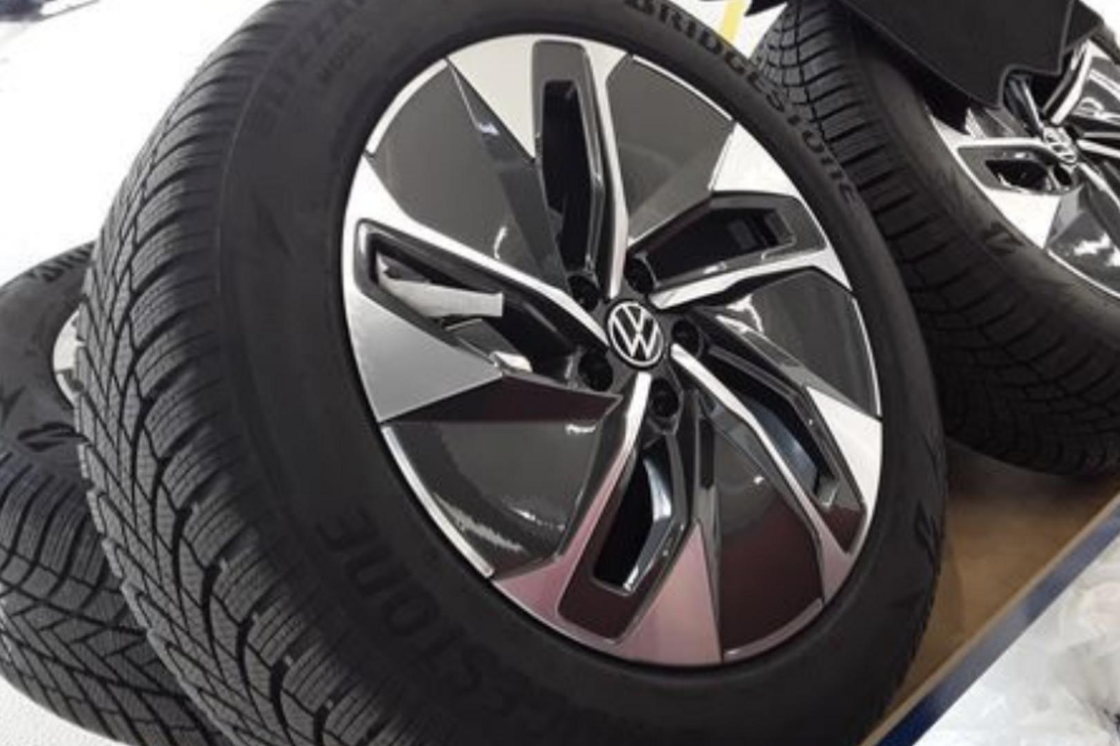 VOLKSWAGEN ID.5 2025