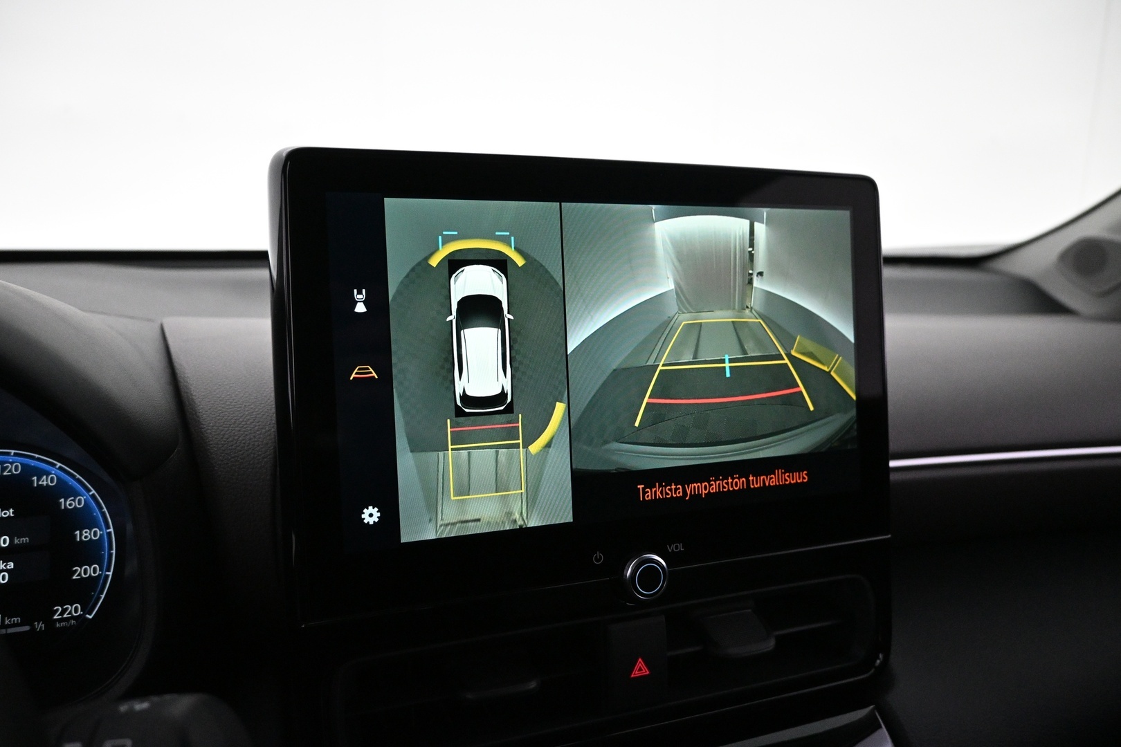 TOYOTA Yaris Cross 2024