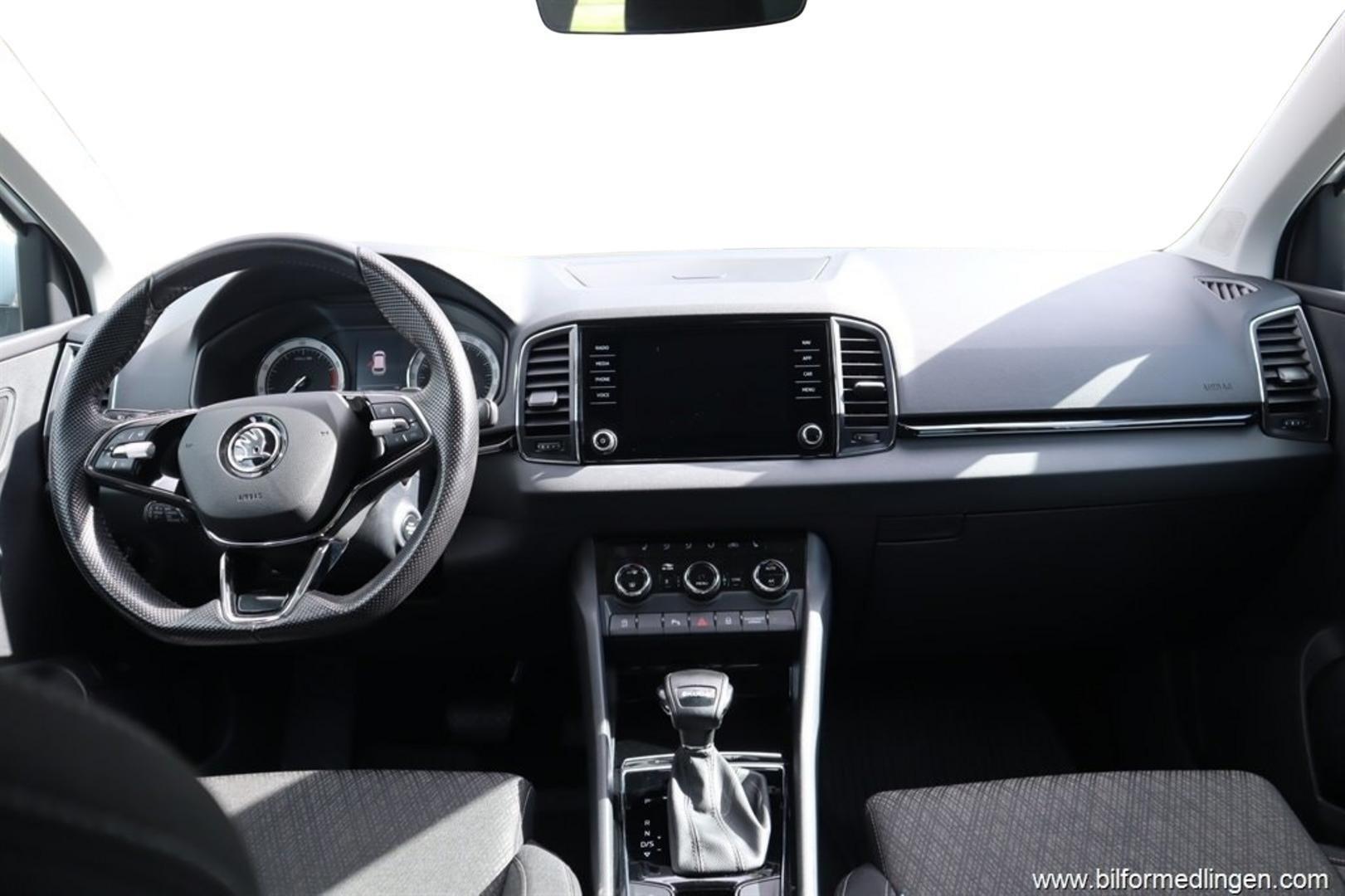 SKODA Karoq 2023