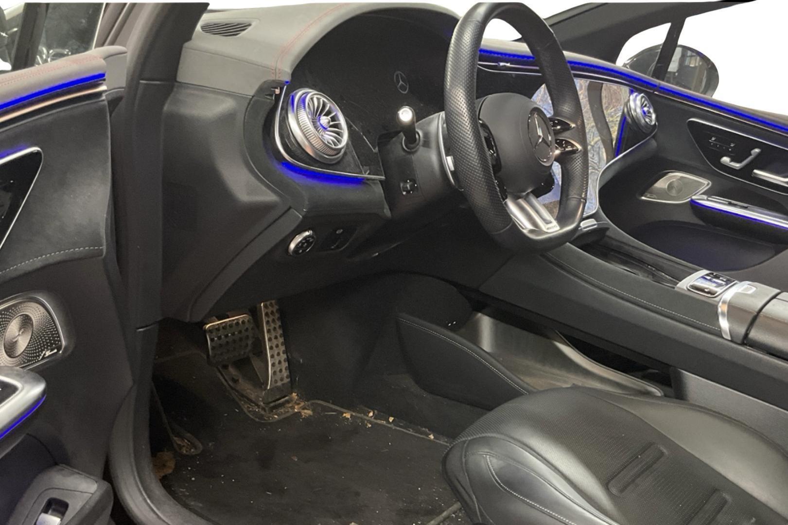 MERCEDES-BENZ EQE 2023