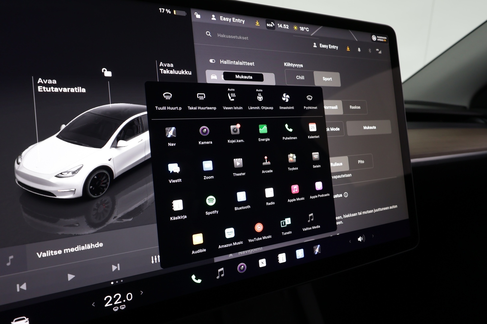 TESLA Model Y 2022