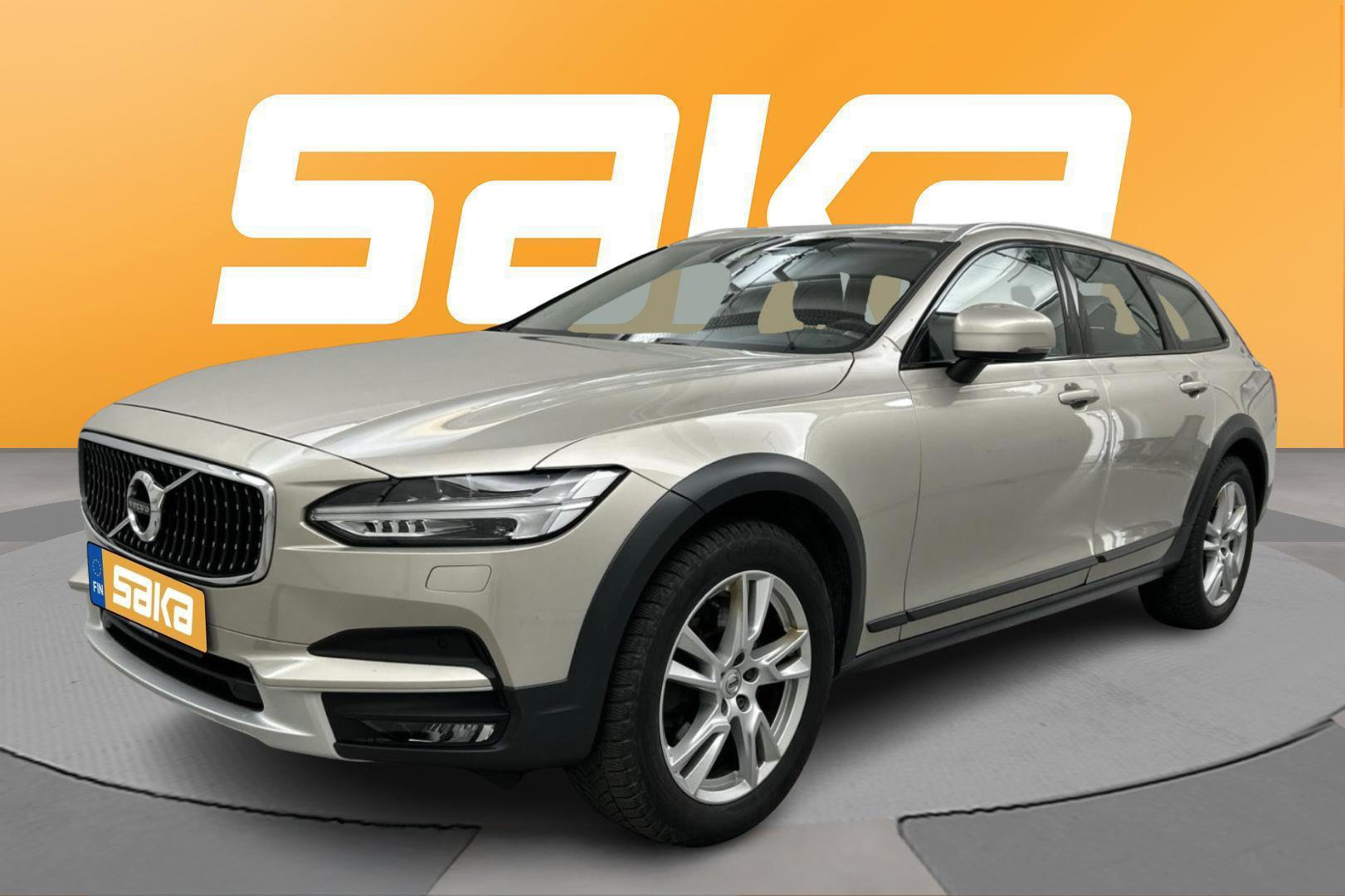 VOLVO V90 Cross Country 2018