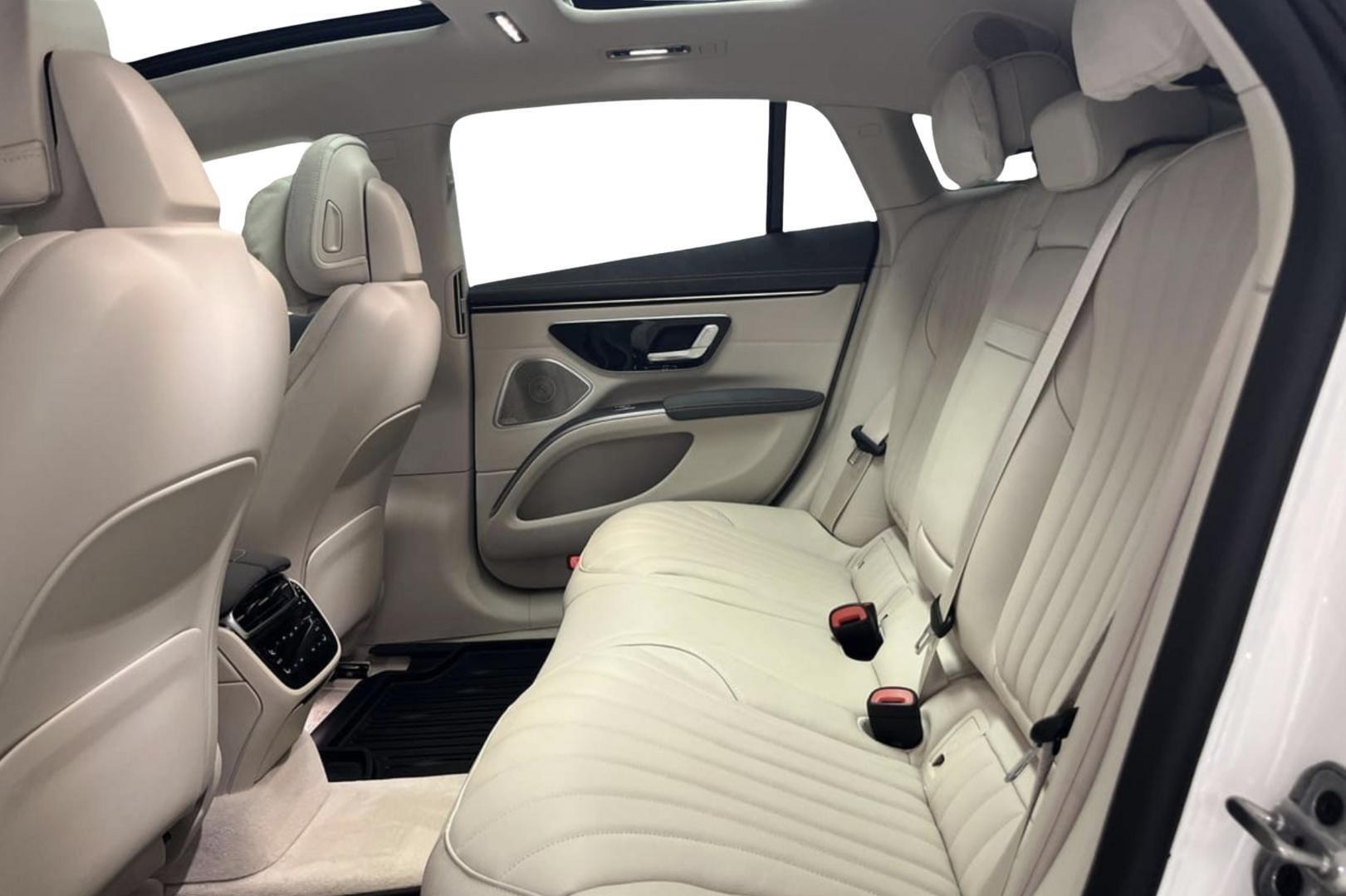 MERCEDES-BENZ EQS 2022