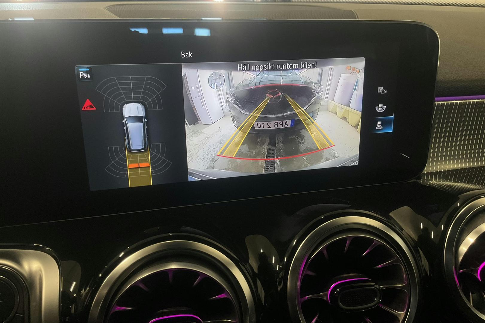 MERCEDES-BENZ EQB 2023