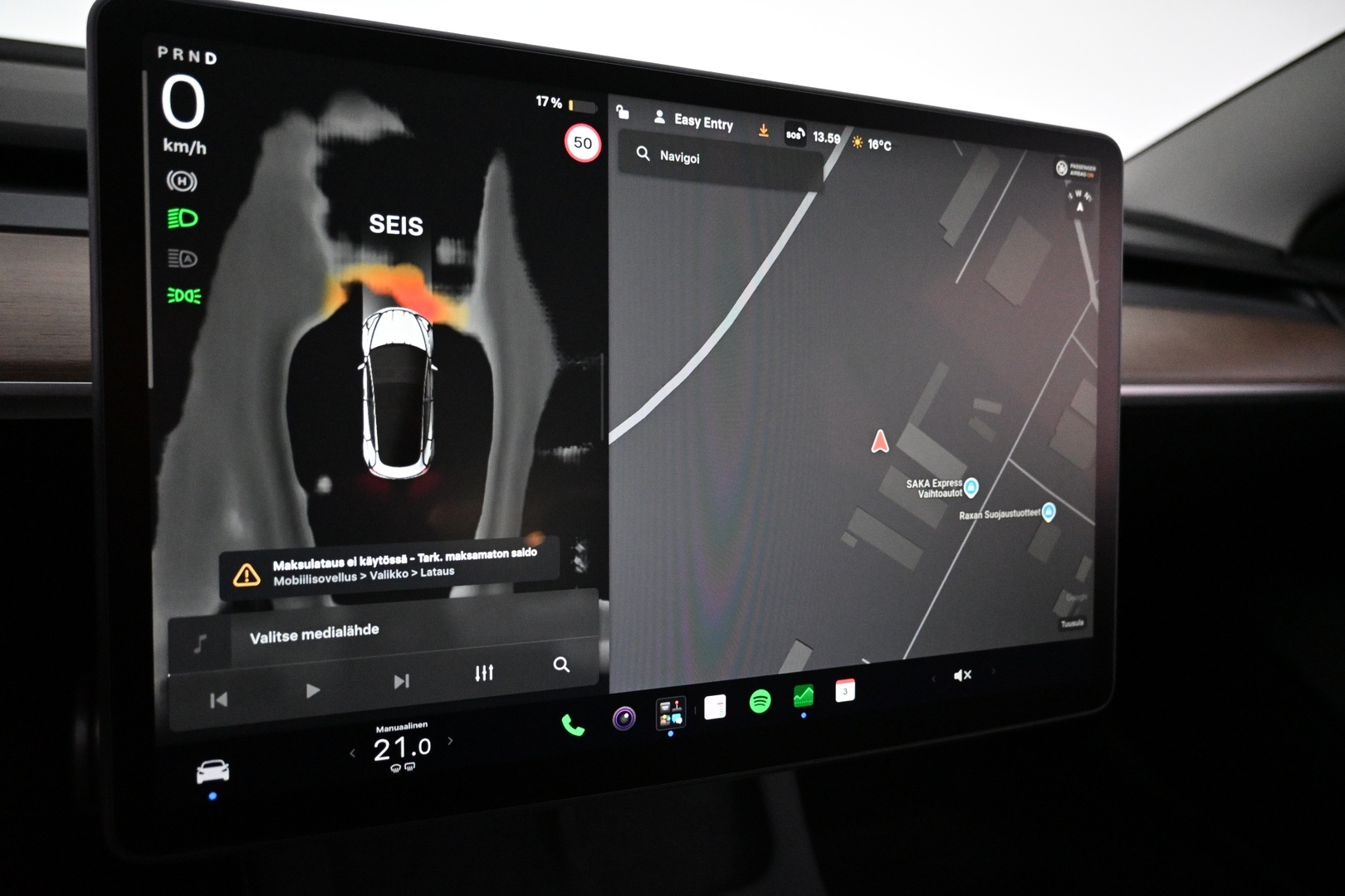 TESLA Model 3 2022