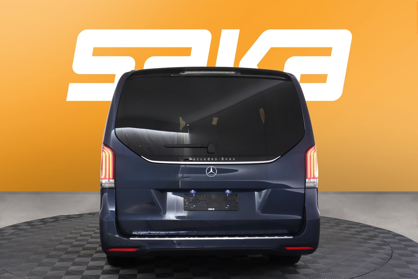 MERCEDES-BENZ EQV 2025