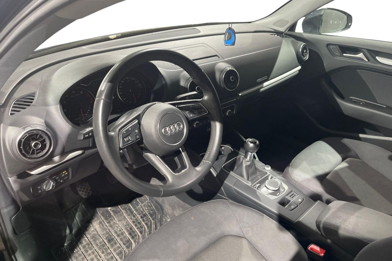 AUDI A3 2018