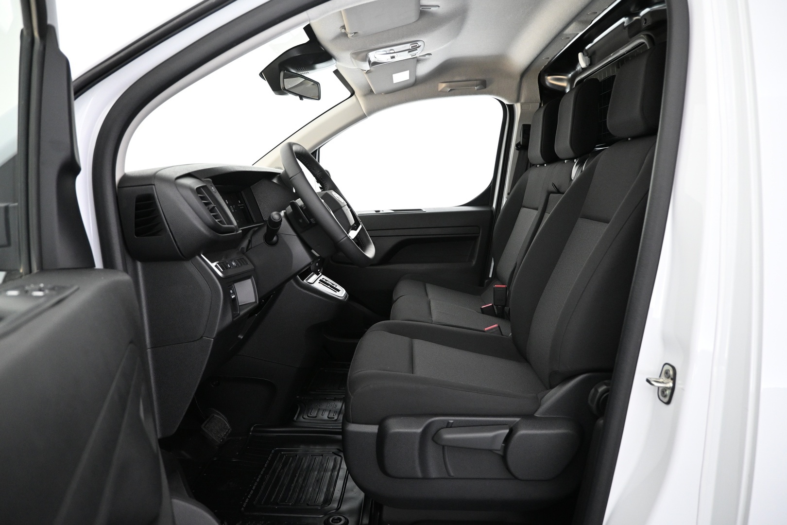 TOYOTA Proace EV 2025