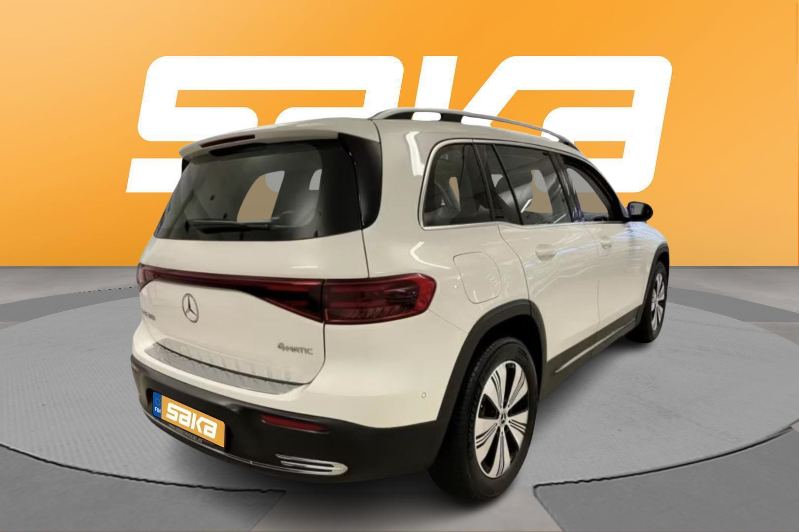 MERCEDES-BENZ EQB 2025