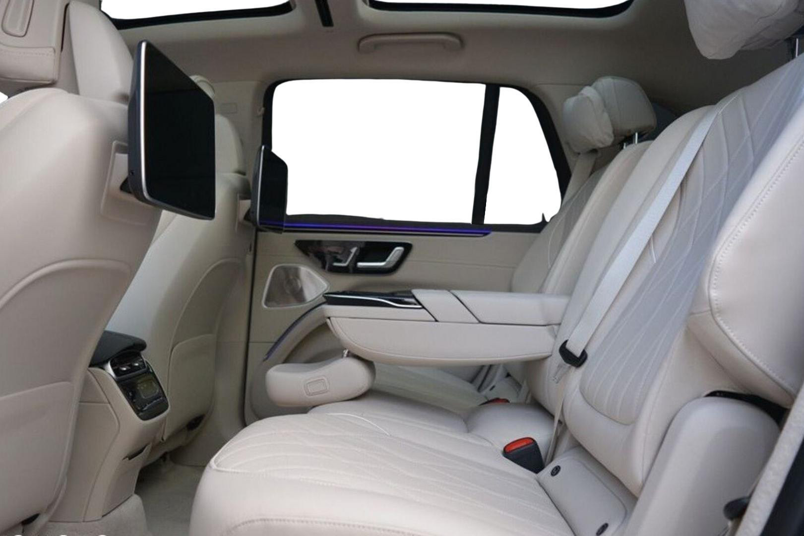 MERCEDES-BENZ EQS SUV 2023