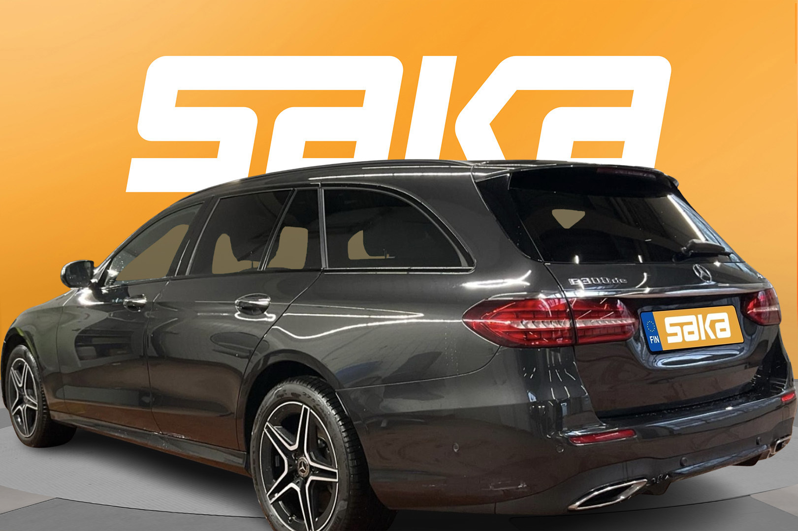 MERCEDES-BENZ E 2023