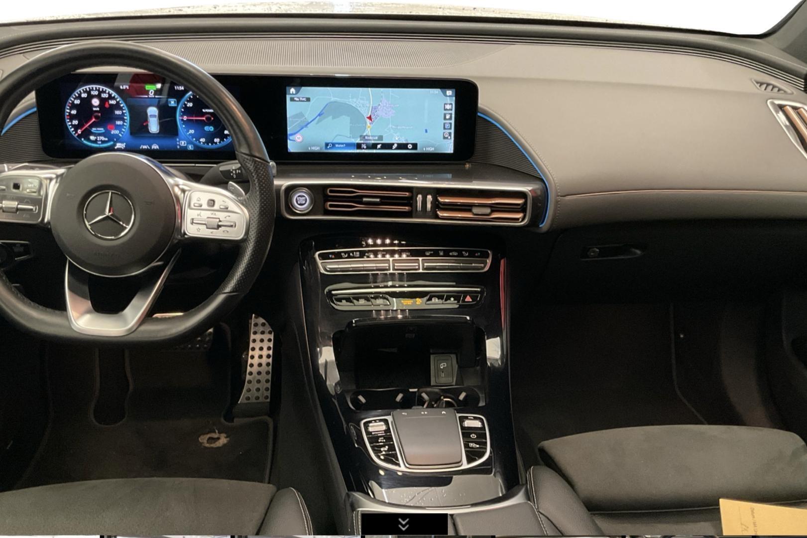 MERCEDES-BENZ EQC 2021