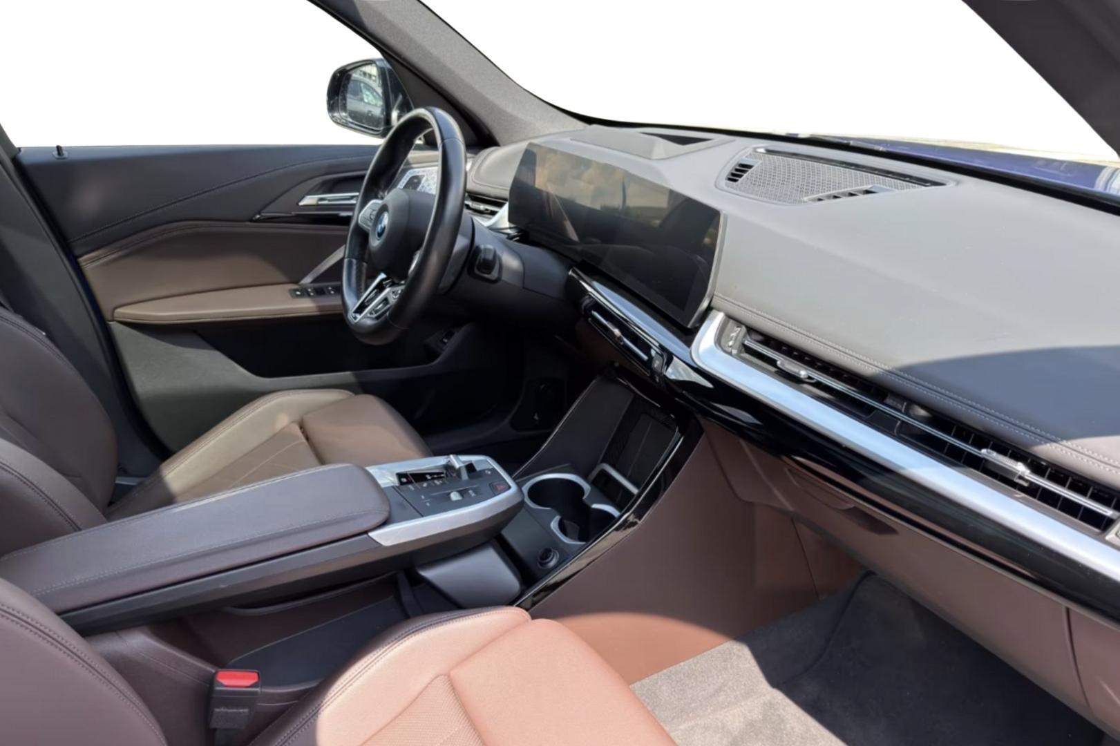 BMW iX1 2023