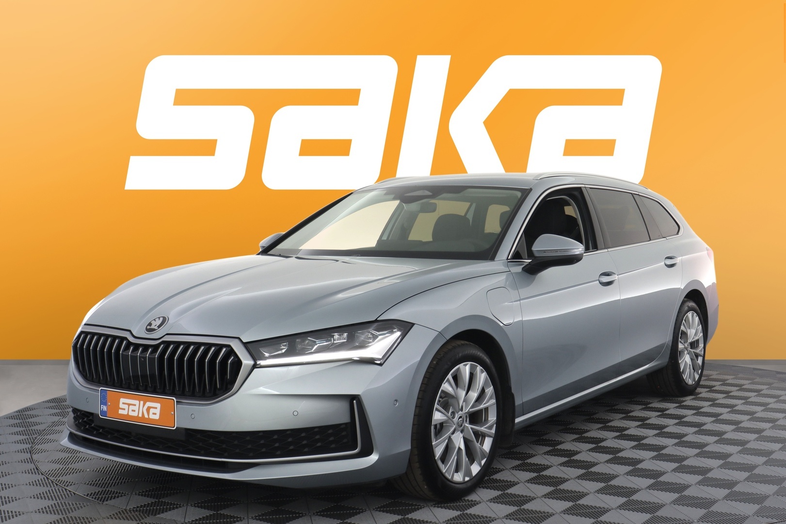 SKODA Superb 2025