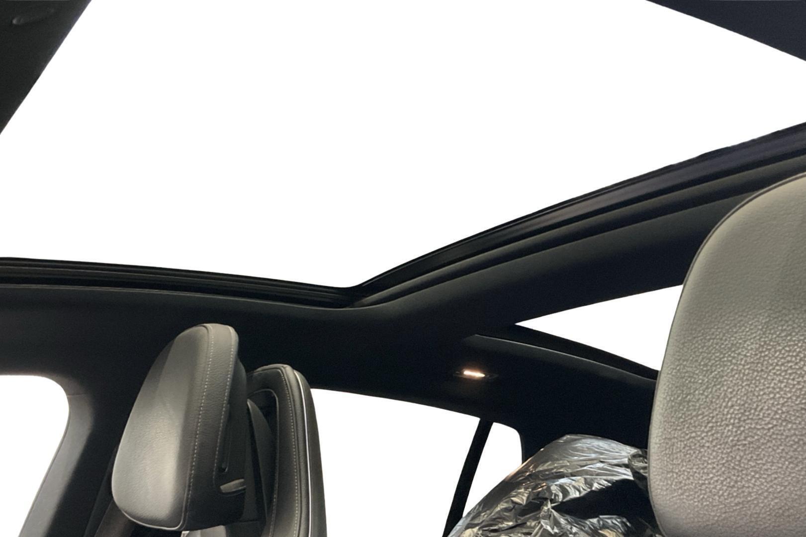 MERCEDES-BENZ EQE 2023