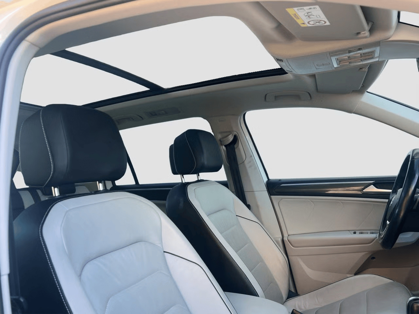 VOLKSWAGEN Tiguan 2017