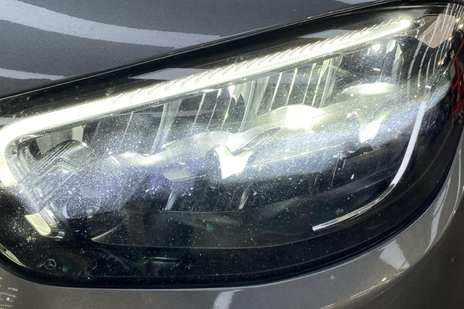 MERCEDES-BENZ E 2023