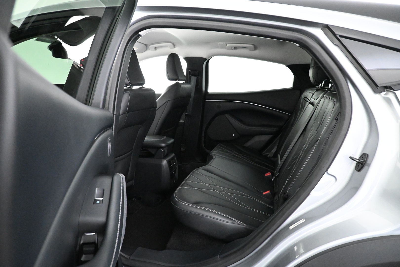 FORD Mustang Mach-E 2021